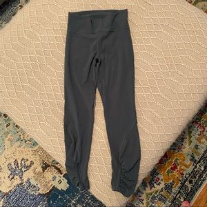 Play Off The Pleats Tight